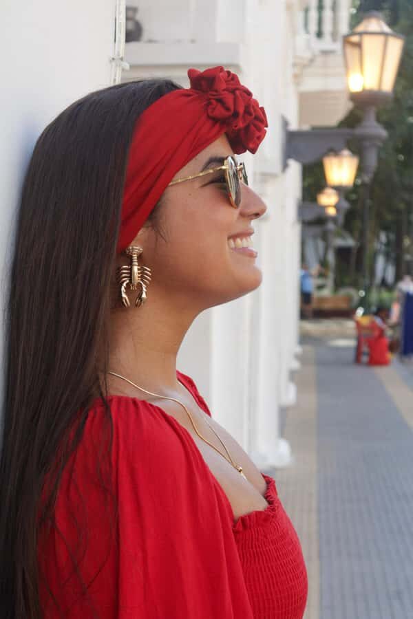 Gastronomic tour and professional photos in the old city - Calle de Las Sombrillas: A Street Stop Made for Portraits