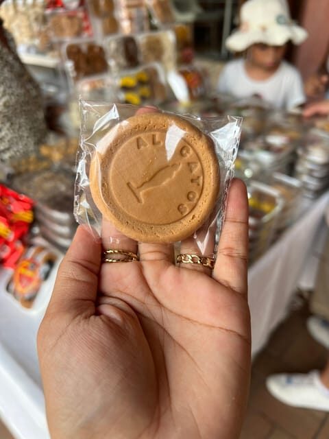 Gastronomic tour and professional photos in the old city - Who This Tour Fits Best (and Who Might Want Something Else)