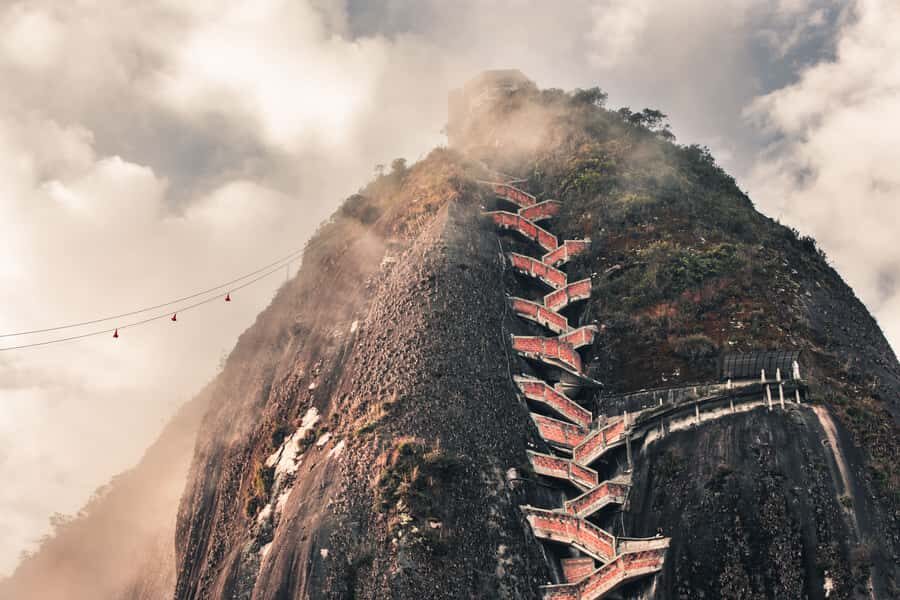 Guatapé: Day trip with Transport, Food & Boat - A 10-hour Guatapé plan that hits the big icons