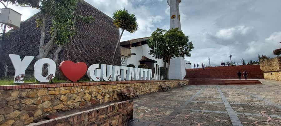 Guatavita Lagoon + Casa loca + Pueblo+ Salt Cathedral - Key things I’d watch for