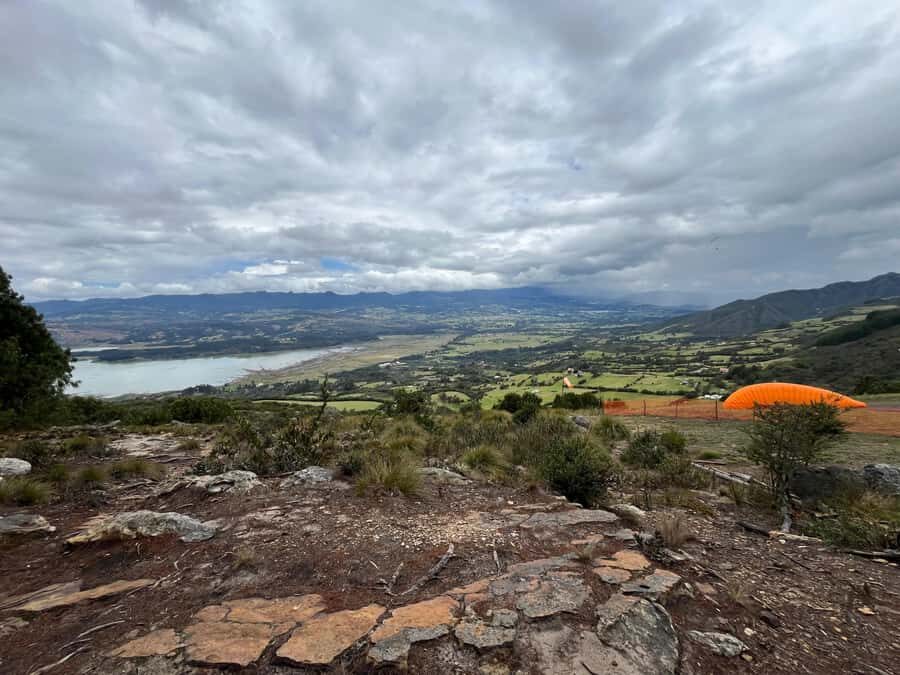 Guatavita: Tour to Guatavita Lagoon, the Village and Casa Loca - Guatavita town center: colonial streets, markets, and a slower mood