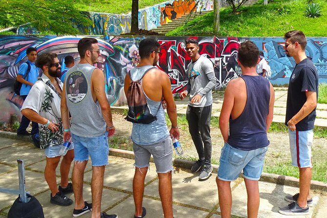 History and Street Art Tour in Comuna 13 - Street Art With Context: What You Should Look For