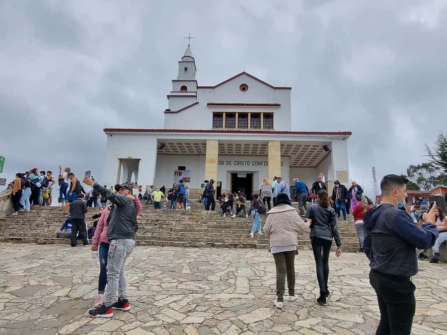 Layover City Tour or Conexion in Bogota - Museums with a choice: Botero or the Gold Museum