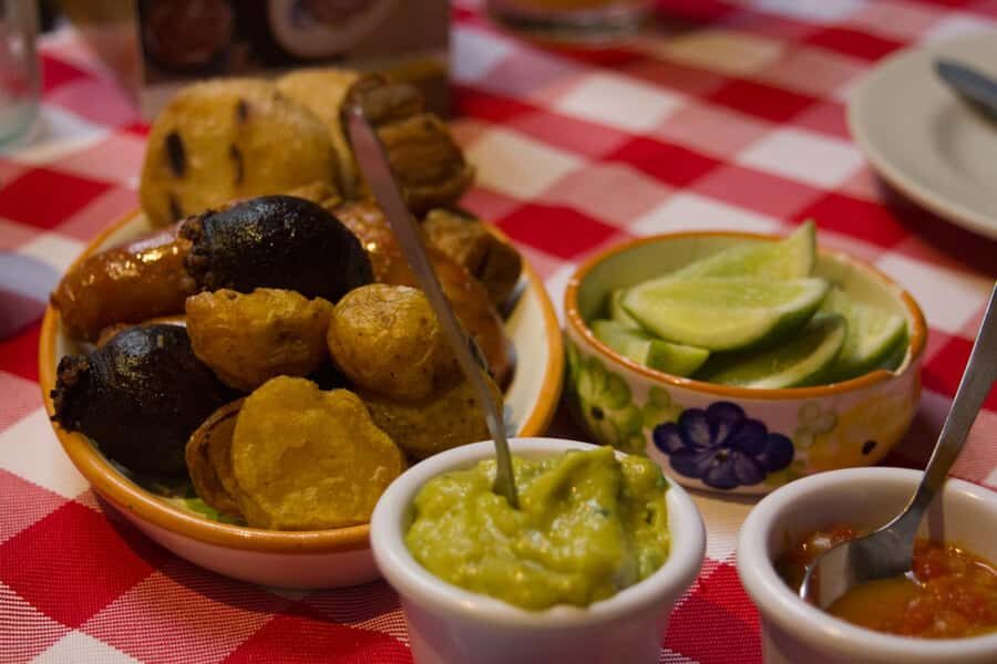 Medellín: 4-Hour Gastronomic Wonders Tour - Key highlights worth planning around