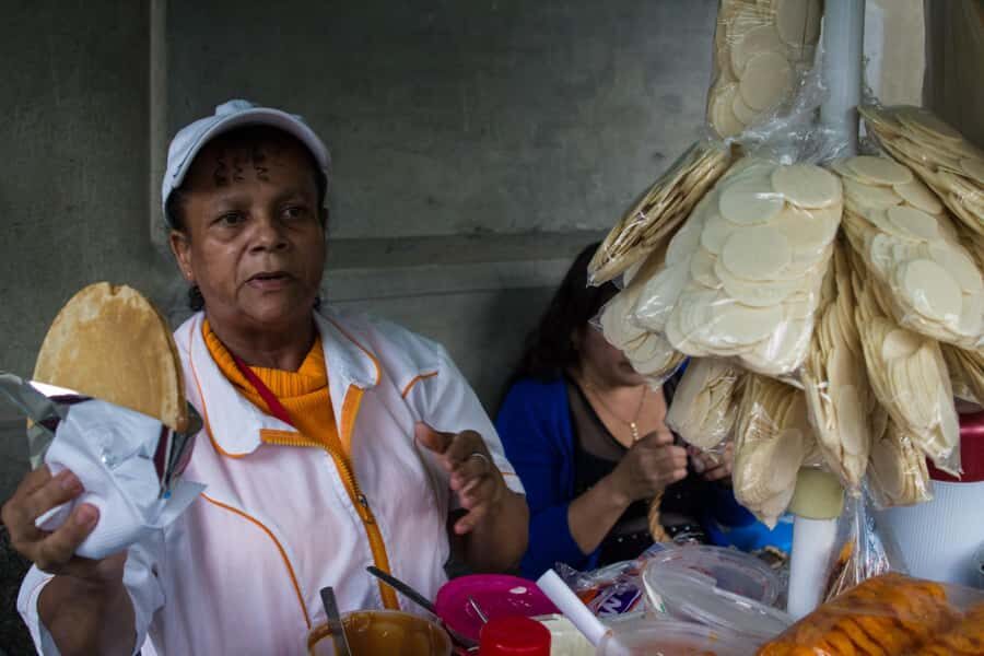Medellín: 4-Hour Gastronomic Wonders Tour - Price and value: what $128 buys you in 4 hours