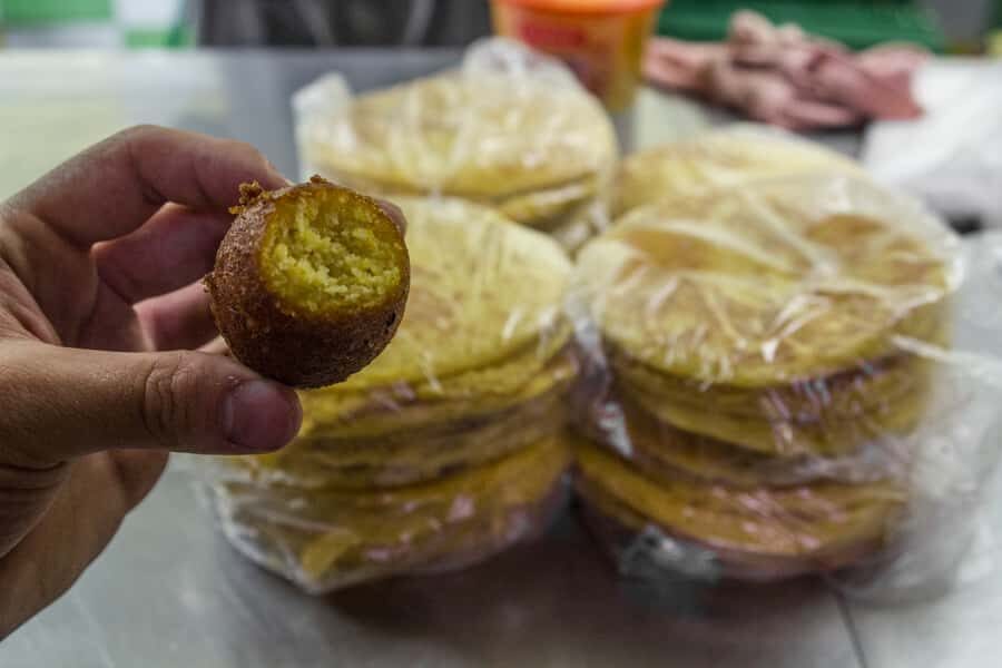 Medellín: 4-Hour Gastronomic Wonders Tour - Who should book this Medellín food tour