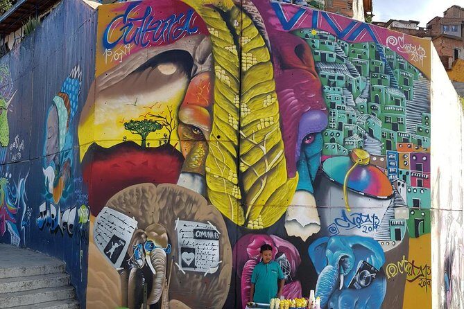 Medellín & Comuna 13 Private Tour - Medellín & Comuna 13: what this tour does better than a quick photo stop