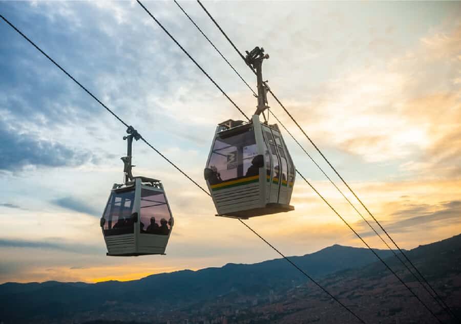 Medellín: Comuna 13, Pueblito Paisa, & Antioquia Museum Tour - Should You Book This Medellín Tour?