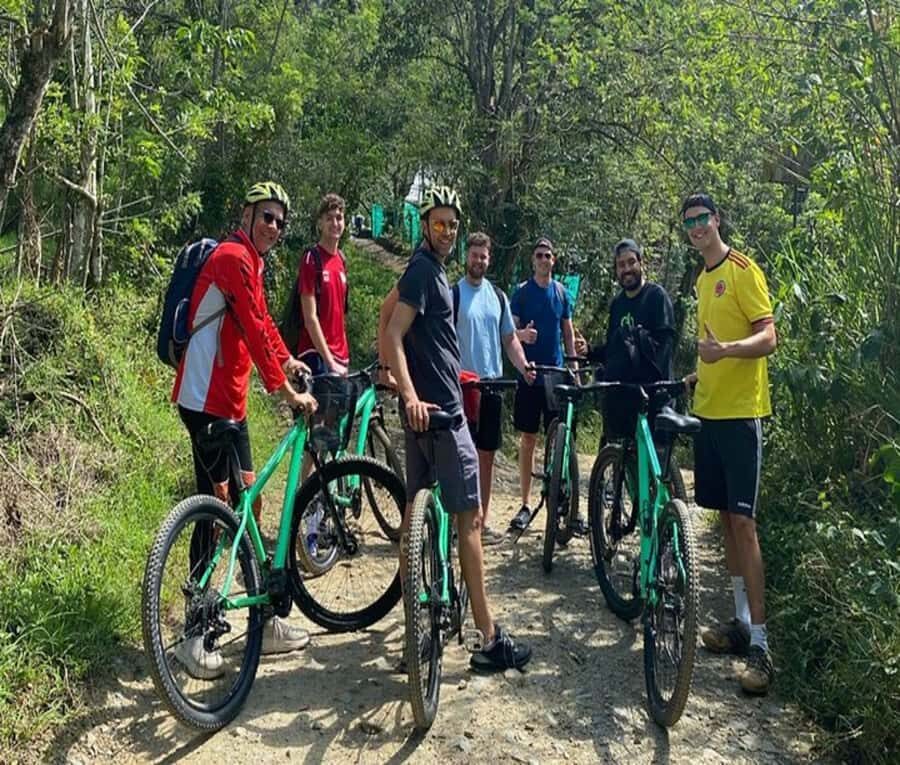 Medellín: Full-Day Mountain Bike Tour with Lunch - Key highlights to know before you go