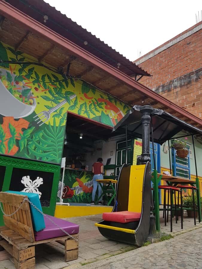 Medellin: Guatape, El Peñol Coffee Farm Private Tour & Fruit - Marinilla fruit tasting: the Antioquia flavor stop you’ll actually remember