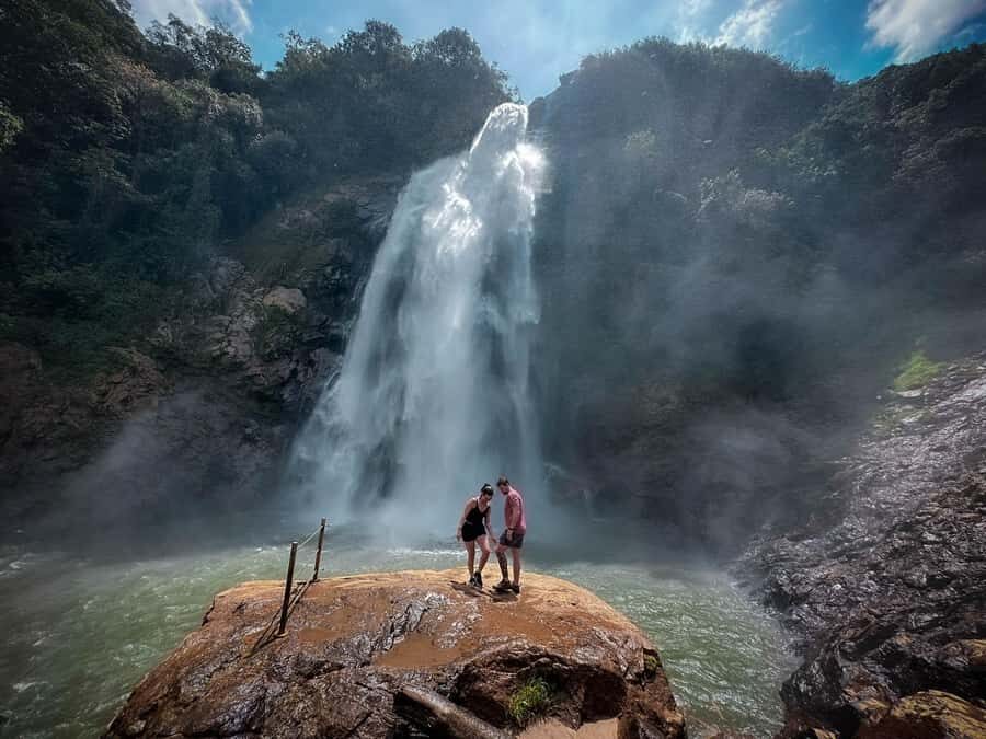 Medellín: Highest Zipline of Colombia Over Waterfalls - Price and value: what $160 buys in a full-day experience