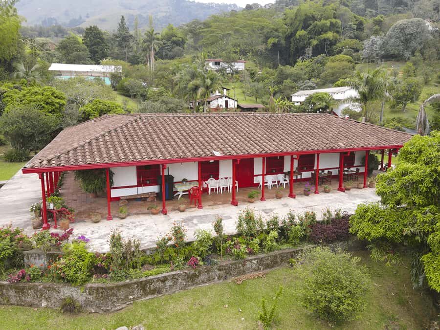 Medellín: Luxury Coffee Farm Tour with Tastings - Coffee History Lessons: Africa to Colombia, Without the Boring Part
