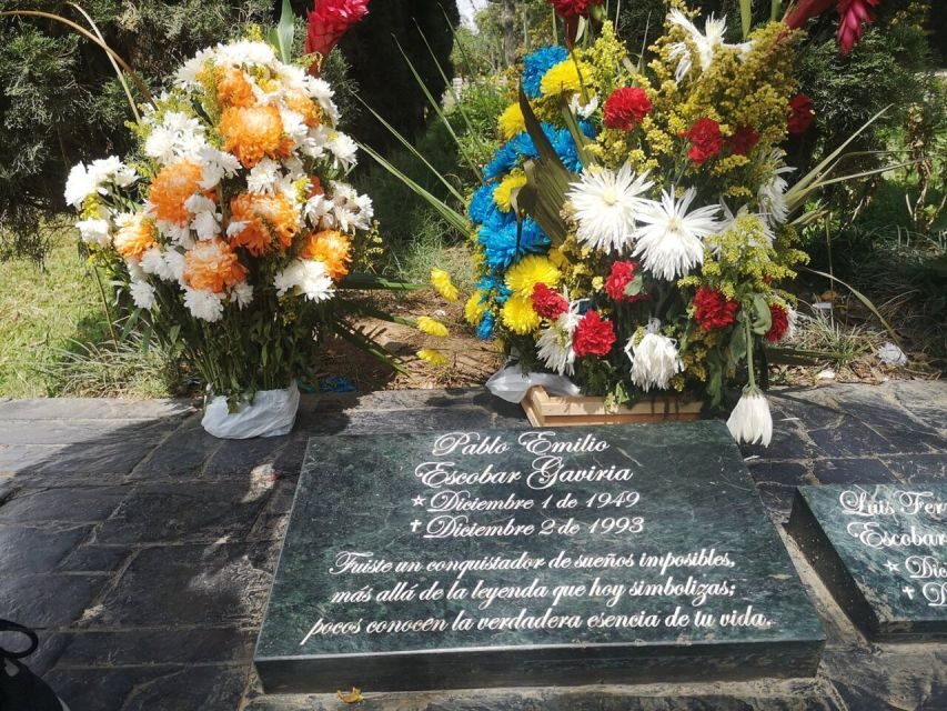 Medellin: Pablo Escobar, Dark Times & the New Medellin Tour - Who should book this Pablo Escobar tour