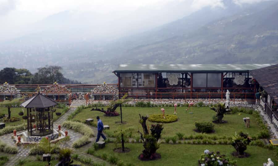 Medellín: Pablo Escobar Jail Private Tour - Key highlights worth your attention
