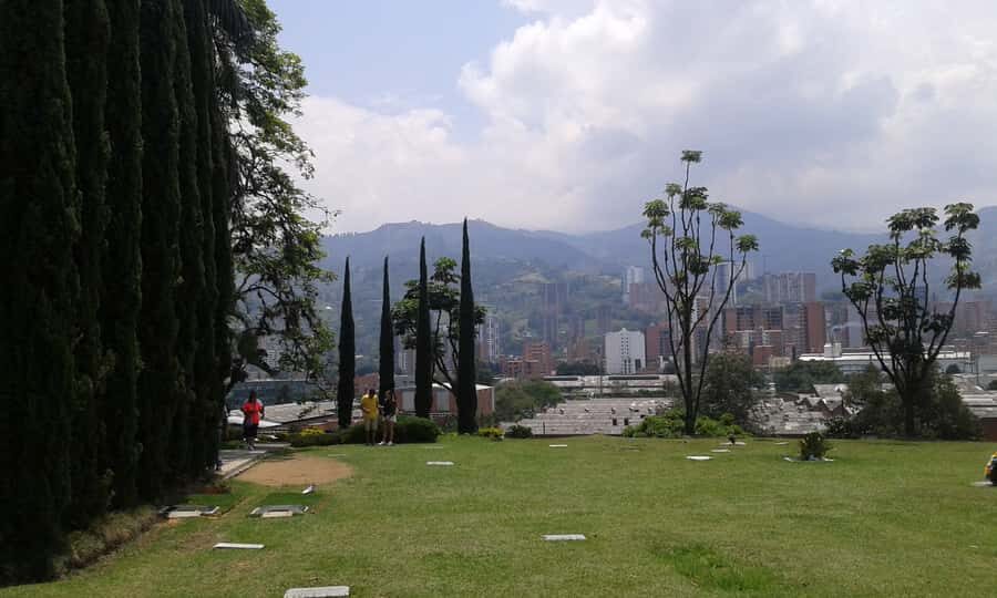 Medellín: Pablo Escobar Jail Private Tour - Pablo Escobar in Medellín: why the stops hit harder than the headlines