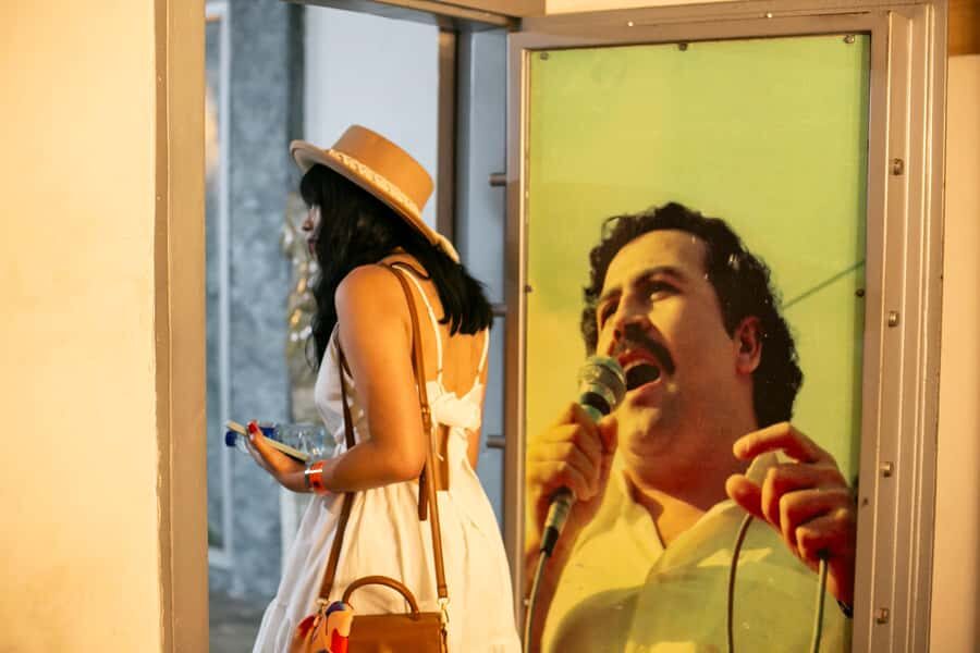 Medellín: Pablo Escobar Tour incl. museum & transportation - Price and logistics: what $88 buys you in 5 hours
