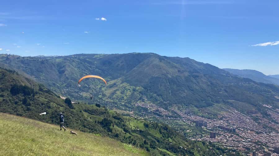 Medellín Paragliding - Go Pro Included - Safety, Insurance, and the Pilot Factor You Can’t Skip