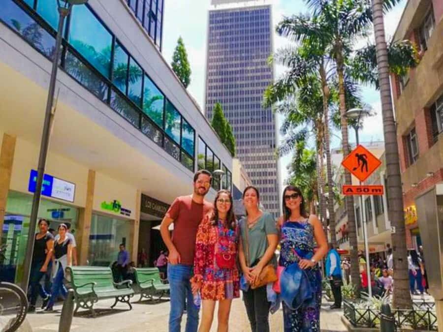 Medellín: Private City Tour and Comuna 13 Tour - Plaza Botero: start with art that gives you an instant visual map