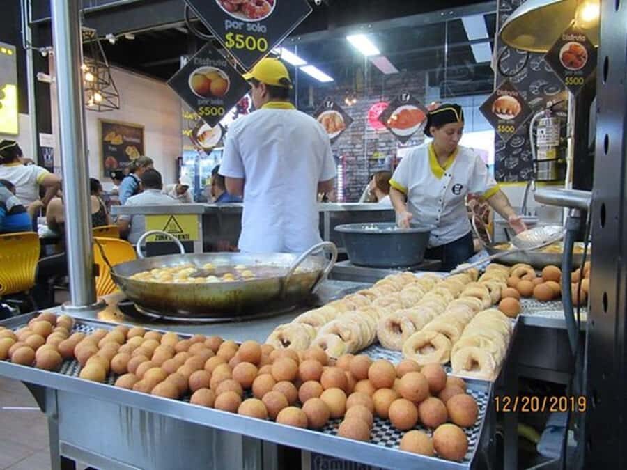 Medellín: Private Food Tour With The Best Viewpoints. - Why this Medellín tour is built around views and real eating