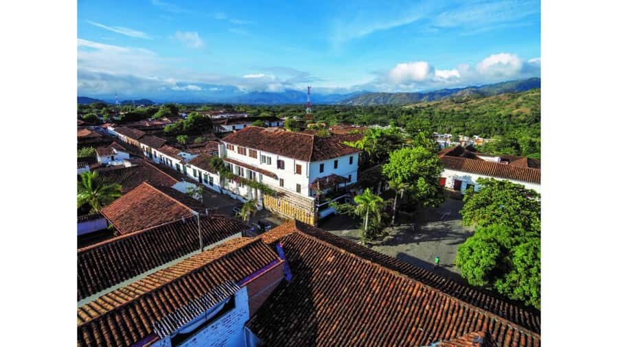 Medellin: Santa Fe de Antioquia Guided Day Trip - Santa Fe de Antioquia’s colonial streets: churches, cobblestones, and time travel