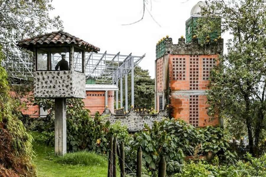 Medellín: The Real Pablo Escobar Tour - Meeting at Juan Valdez Cafe: Logistics That Keep the Tour Easy