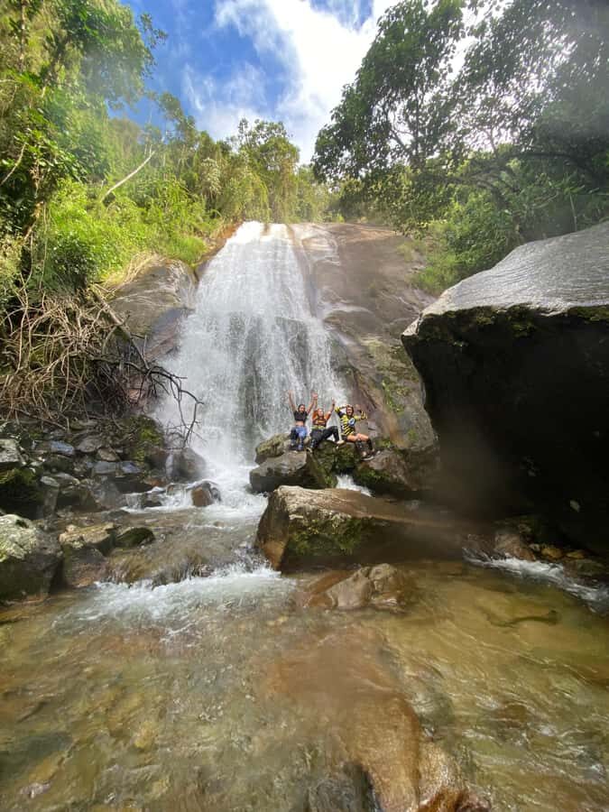 Medellin: waterfalls and naturals poolls tour - The Barbosa warm-up: photos, coffee or beer, and a real break