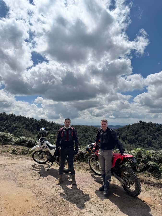 Off-road motorcycle adventure through the Medellín mountains - The main riding time: how to mentally prepare for a 3-hour session