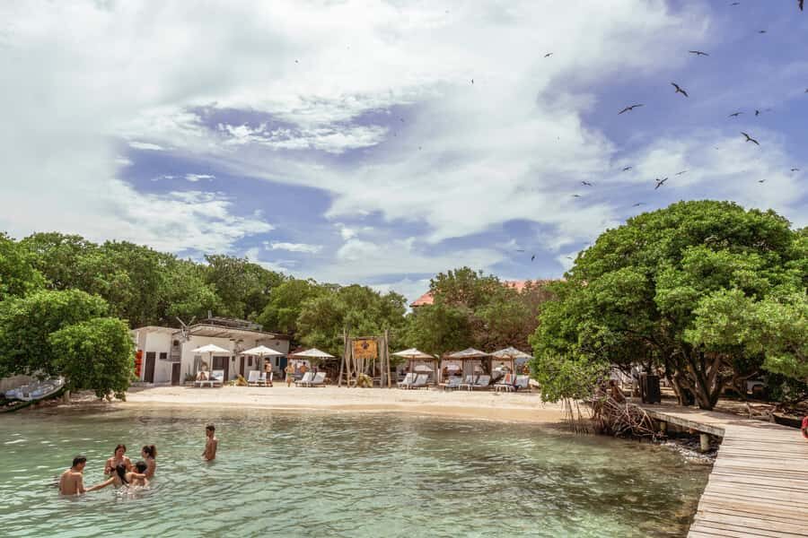 PAO PAO BEACH CLUB - Getting There: La Bodeguita Pier Timing and Where to Meet