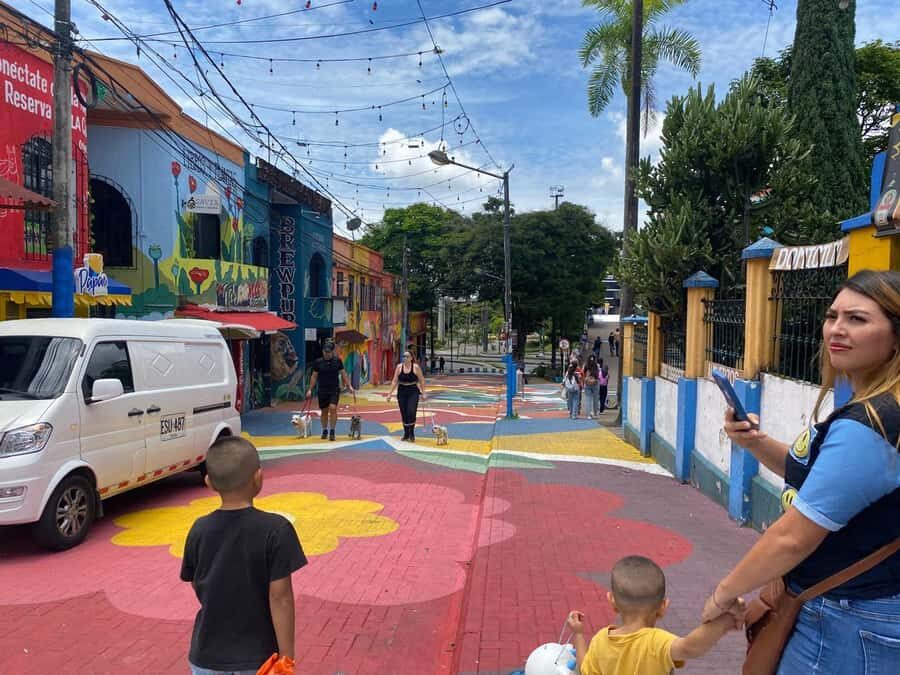 PEREIRA: PRIVATE TOUR OF MAIN SQUARES, HISTORICAL SITES + LOOKOUT POINT - Cerro Canceles viewpoint: the panoramic finish that makes the whole tour click