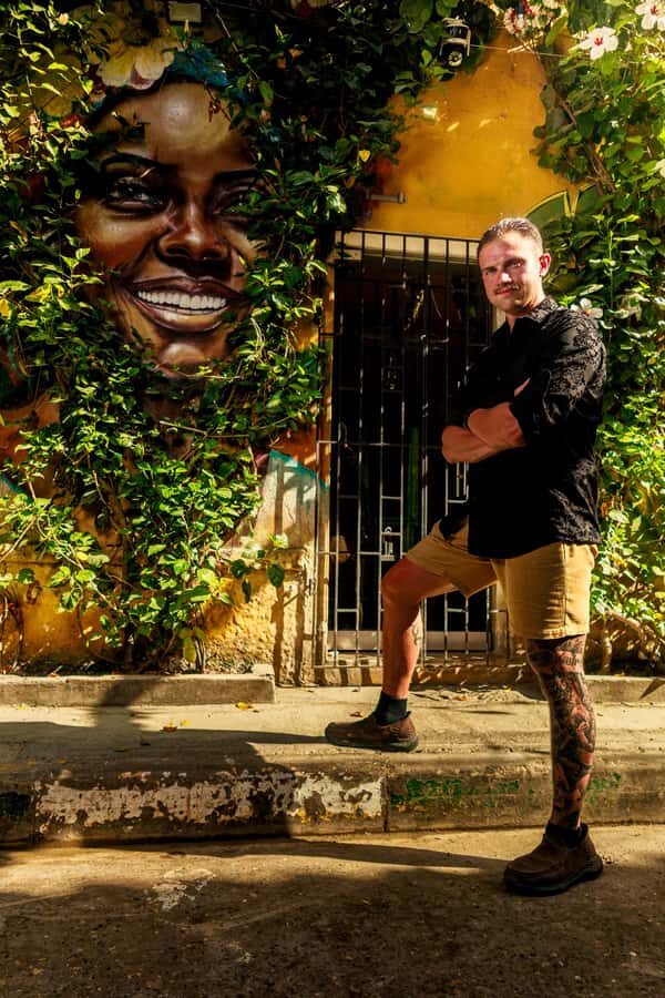 photo session through the streets of cartagena - Light and traffic: the real Cartagena variables