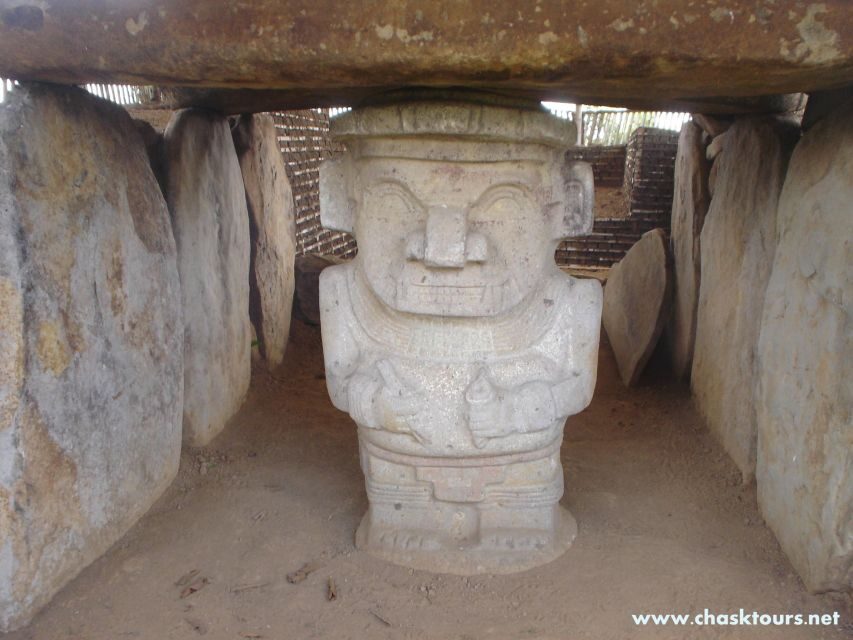 Private Jeep Tour to the Surroundings of San Agustín - Alto de las Piedras: another angle on the same story
