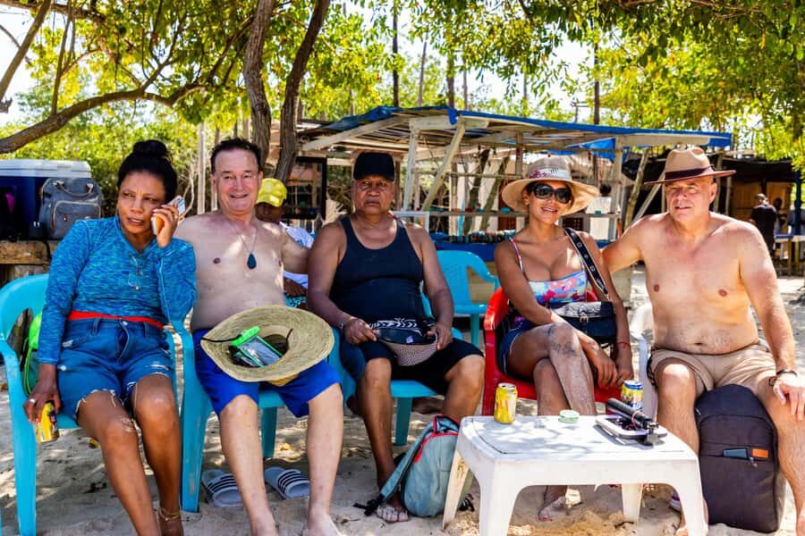 Rosario Islands -Barú : Agua Azul Beach, with lunch - Key things to know before you go