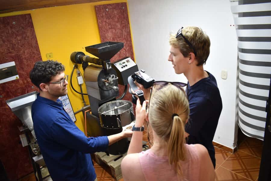 Salento: Coffee Master Roasting, Brewing and Tasting Tour - Inside the Drum Roaster: From Heat Transfer to Roast Color