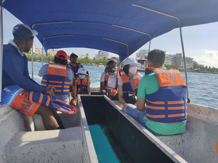 San Andres: Acuario Key Premium Tour - Manta ray watching in the natural area (seasonal reality)