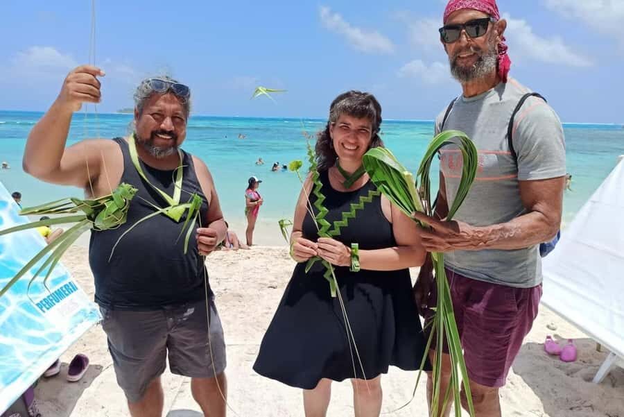 San Andres: Coco Art Workshop - Coconut Palm Crafts in San Andrés: What You’re Really Learning
