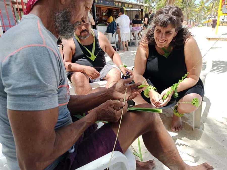 San Andres: Coco Art Workshop - Tips to Prepare: Clothes, Sun, Bugs, and Camera Timing