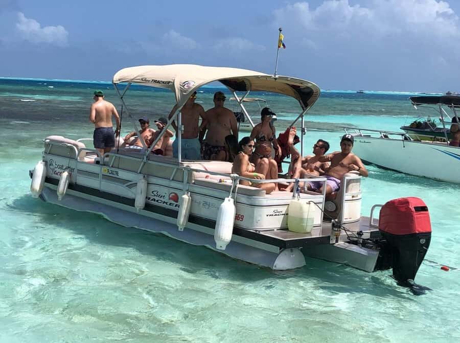 San Andres Island Tour In Shared Pontoon - How the Day Flows: Marina Toninos to Palito and Back