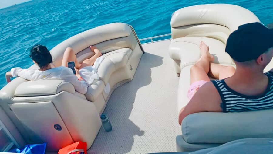 San Andres: Private Boat Trip with Aquarium and Beach Stops - Key highlights at a glance