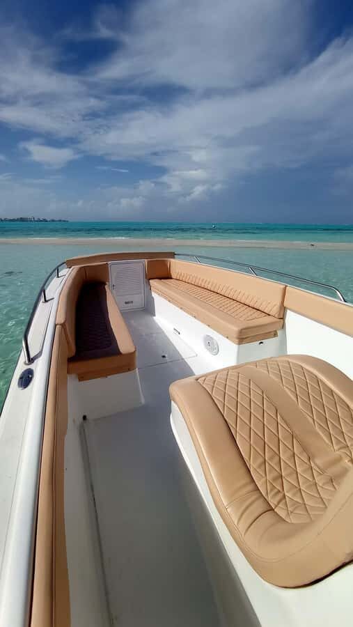 San Andres: Private San Andres Bay Tour by Luxury Speedboat - Aquarium Key Snorkeling: The Fish You’ll Actually Get to See