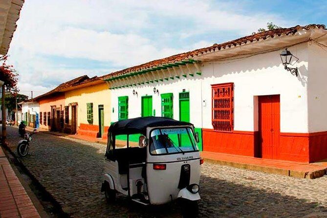 Santa Fe de Antioquia Tour with Western Bridge Visit - Meals included: why breakfast and lunch help the value feel real