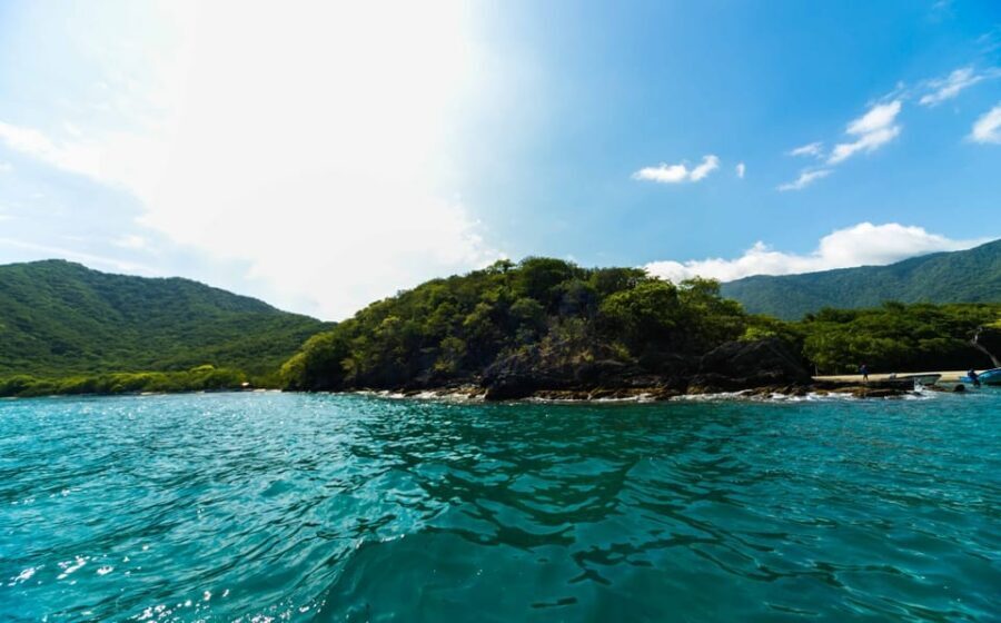 Santa Marta and Tayrona Park Day Trip - Price and value at $175: what’s covered, what might cost extra