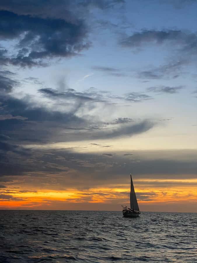 Santa Marta Bay: Sunset on a sail boat - Should You Book the Santa Marta Bay Sunset Sail?