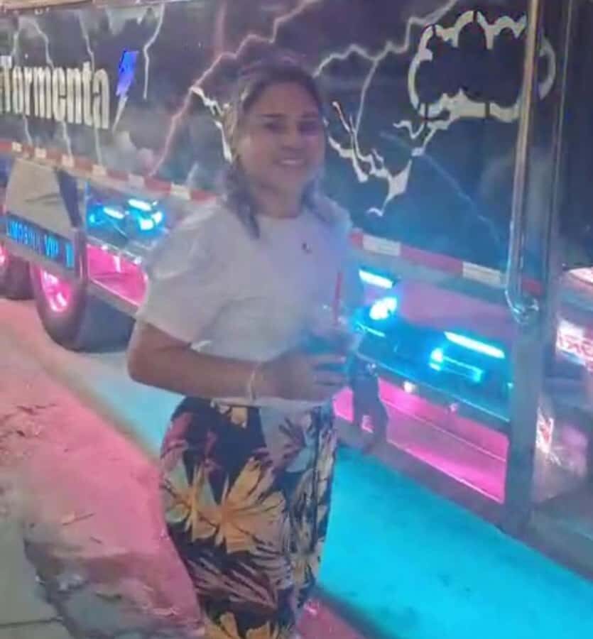 Santa Marta: Rumba en Chiva con animador a bordo y Espuma! - Animación a bordo: DJ, música en vivo y concursos que te sueltan