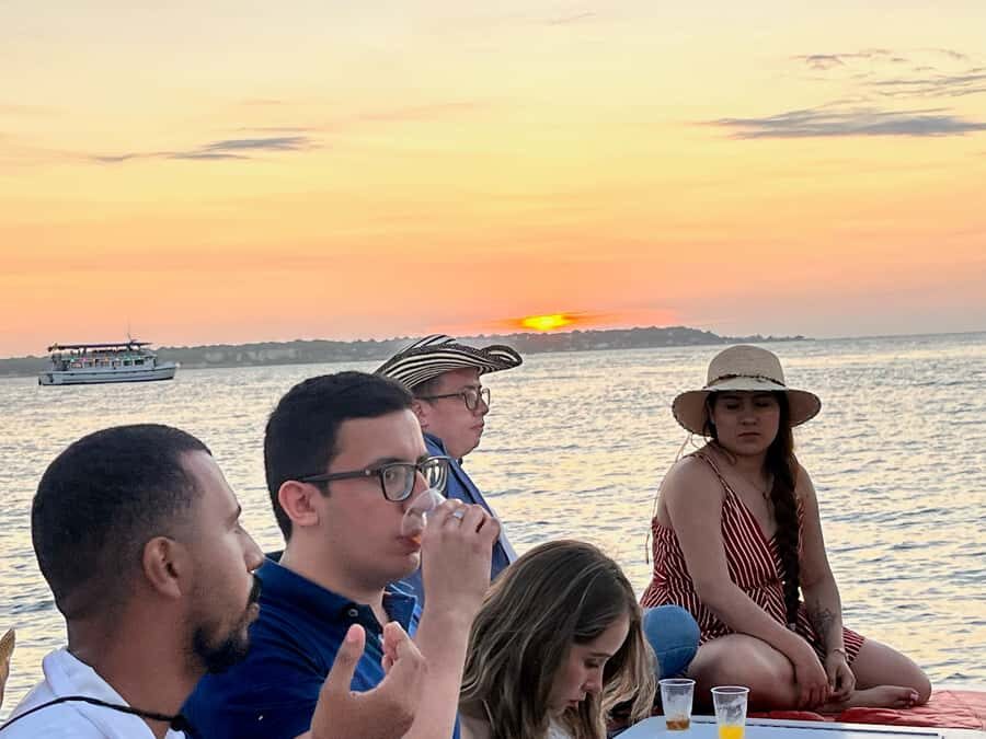 Sunset boat tour open bar and free club entrance Cartagena - Getting on Board at Sibarita del Mar
