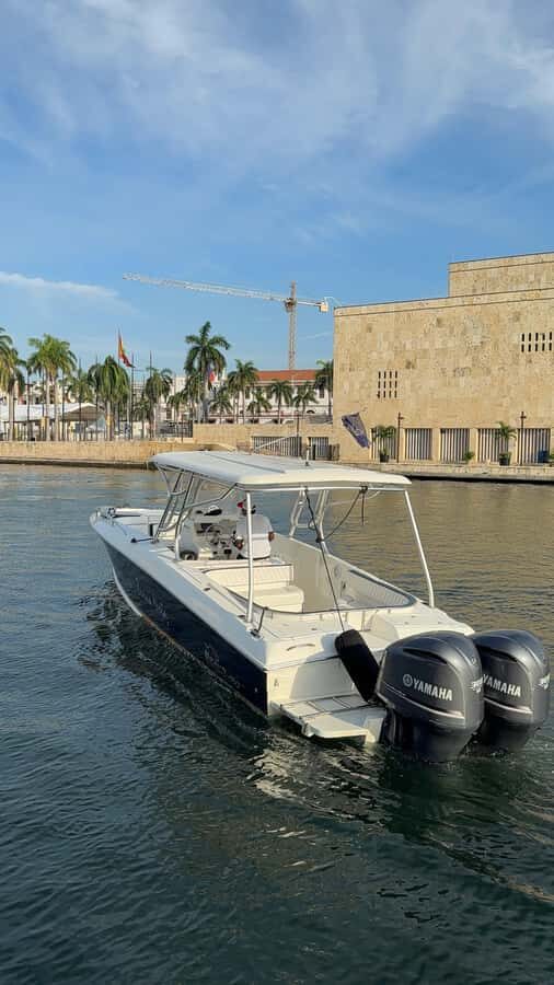 Sunset Party open bar on the bay while sharing with locals - Key highlights at a glance