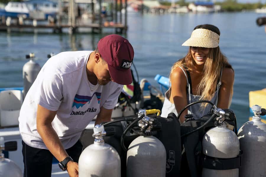 Tayrona National Park: Scuba Diving Tour for Beginners - Gear fitting and the safety talk that keeps it fun