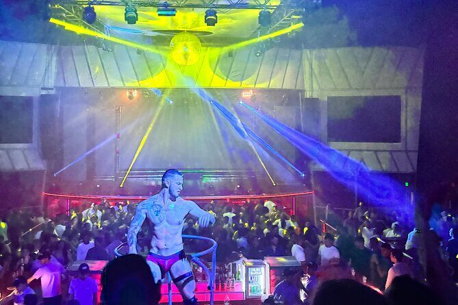 Theatron Party-Tour, 20 Clubs, Map, cocktail, bottle, After-party - After 1:30 a.m.: The 5 a.m. Afterparty Option