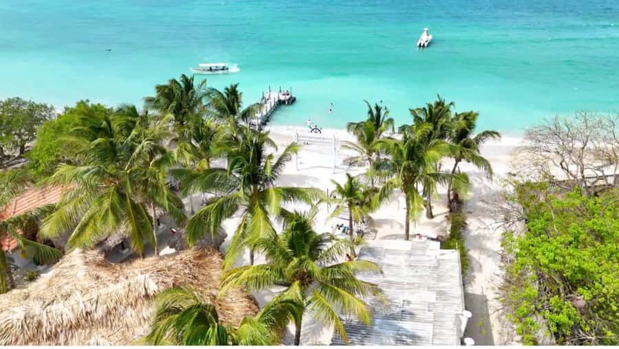 Tierra Bomba Island: A day at Marine Beach Club - Price and value from Cartagena: is $59 a fair trade?