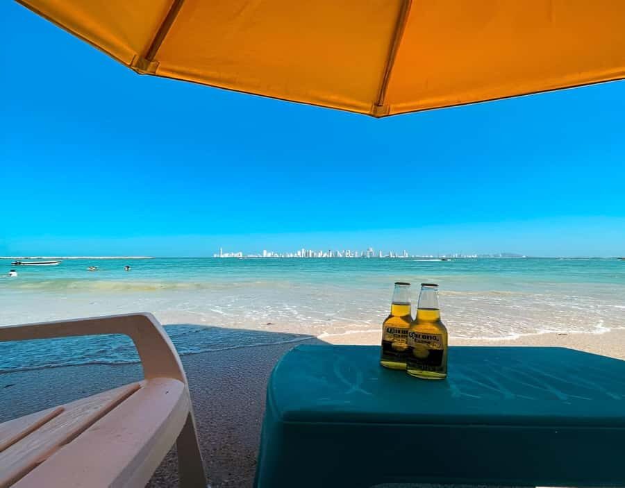 Tierra bomba: Typical beachday to Punta Arena! - What you get at your beachfront restaurant (and why it varies)