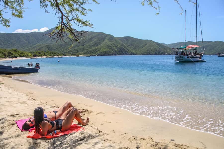 Tour en Velero a Bahía Concha Parque Tayrona - Accessibility reality check for wheelchair users
